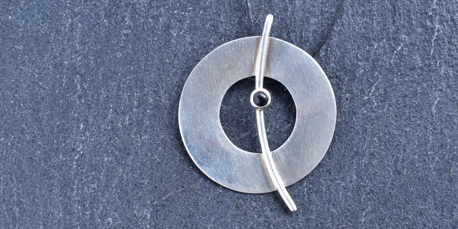 Anhänger Linie und Tiefe Headerbild