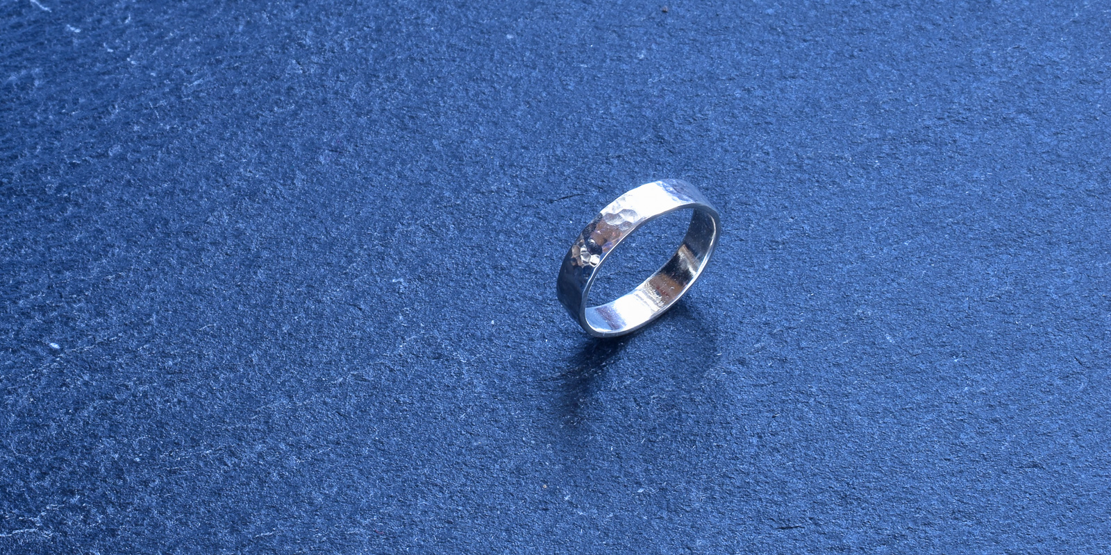 Ring Nachtschimmer Header
